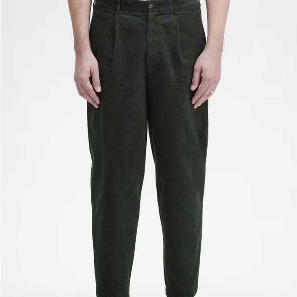 Fred Perry Men's Dark Green Waffle Corduroy trousers